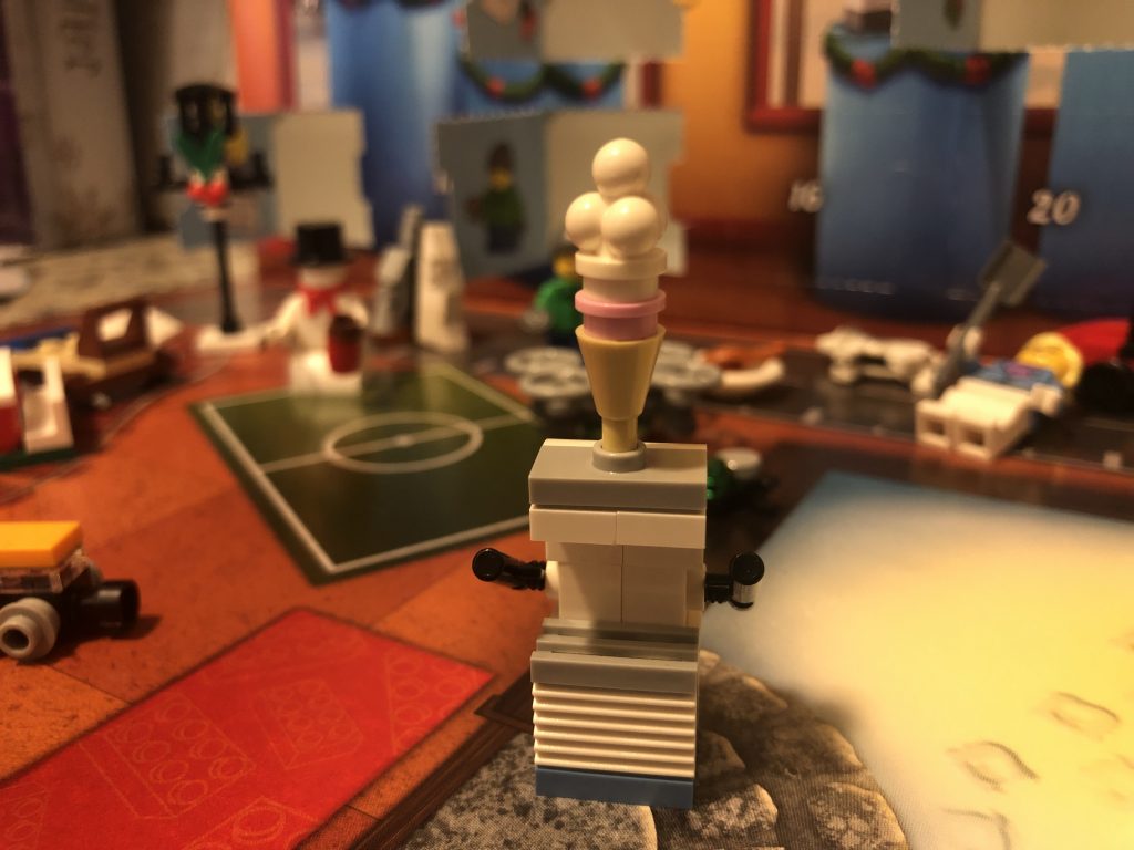 lego city advent calendar day 12